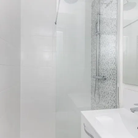 Paimpont - Agreable Studio Neuf, 5 Min Tramway, Equipe, Proche Centre *