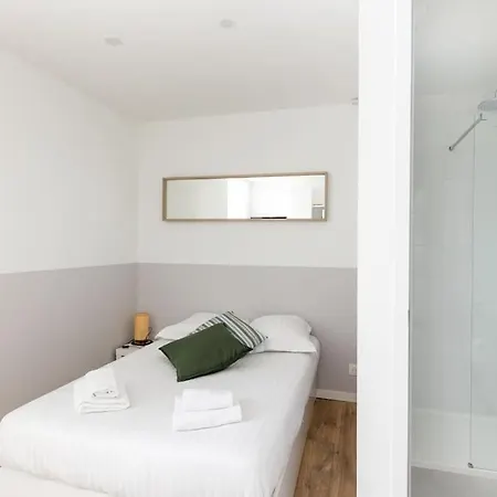 Appartement Paimpont - Agreable Studio Neuf, 5 Min Tramway, Equipe, Proche Centre